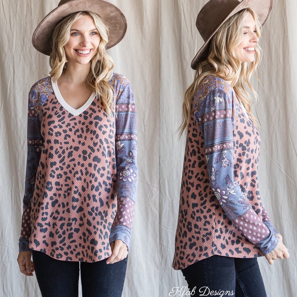 LAST 1! V Neck Color Block Floral/Animal Print Top - Picture 7 of 8